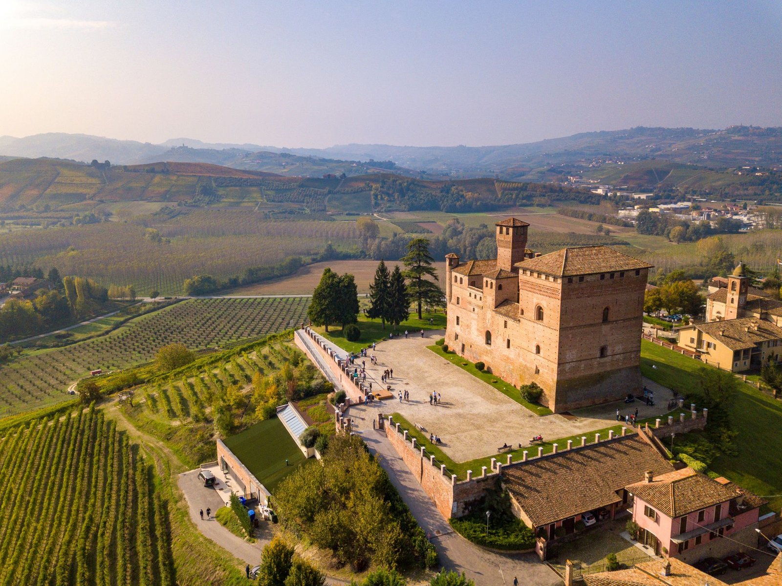 grinzanecavour weekendromanticolanghe